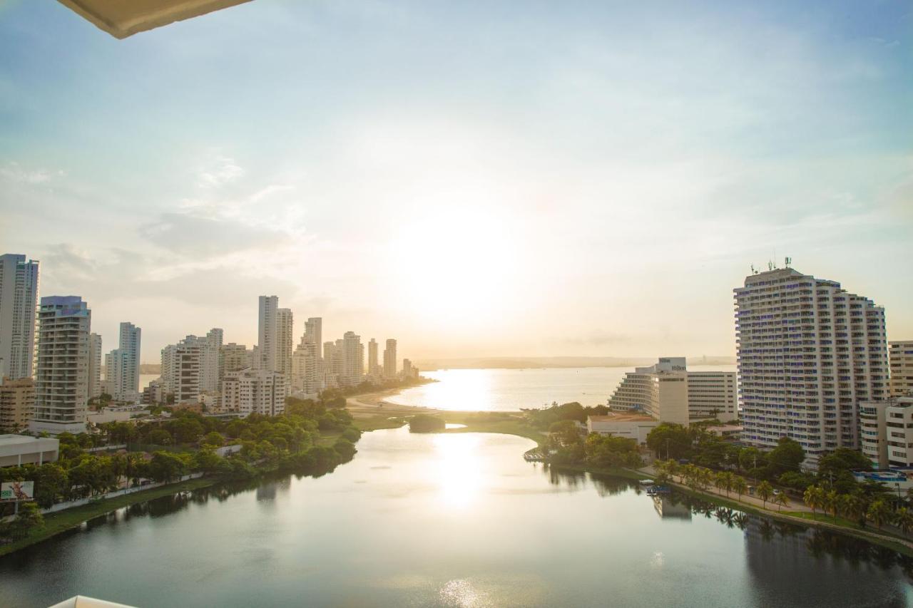 Poseidon Lake Apartments Cartagena Exterior photo