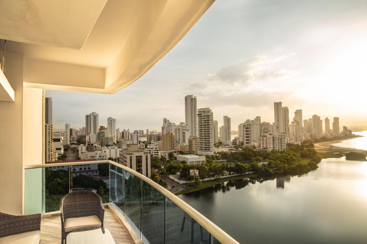 Poseidon Lake Apartments Cartagena Exterior photo