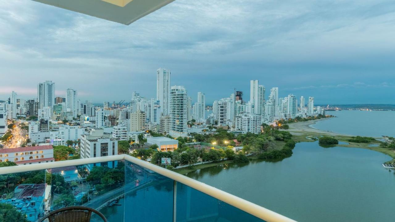 Poseidon Lake Apartments Cartagena Exterior photo